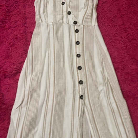 J for Justify dress 🐮 - Picture 3 of 7